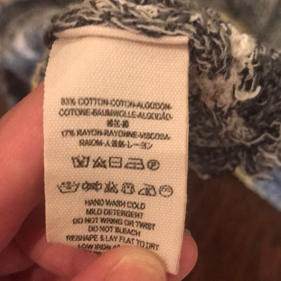 Free People Sweater - Picture 7 of 7